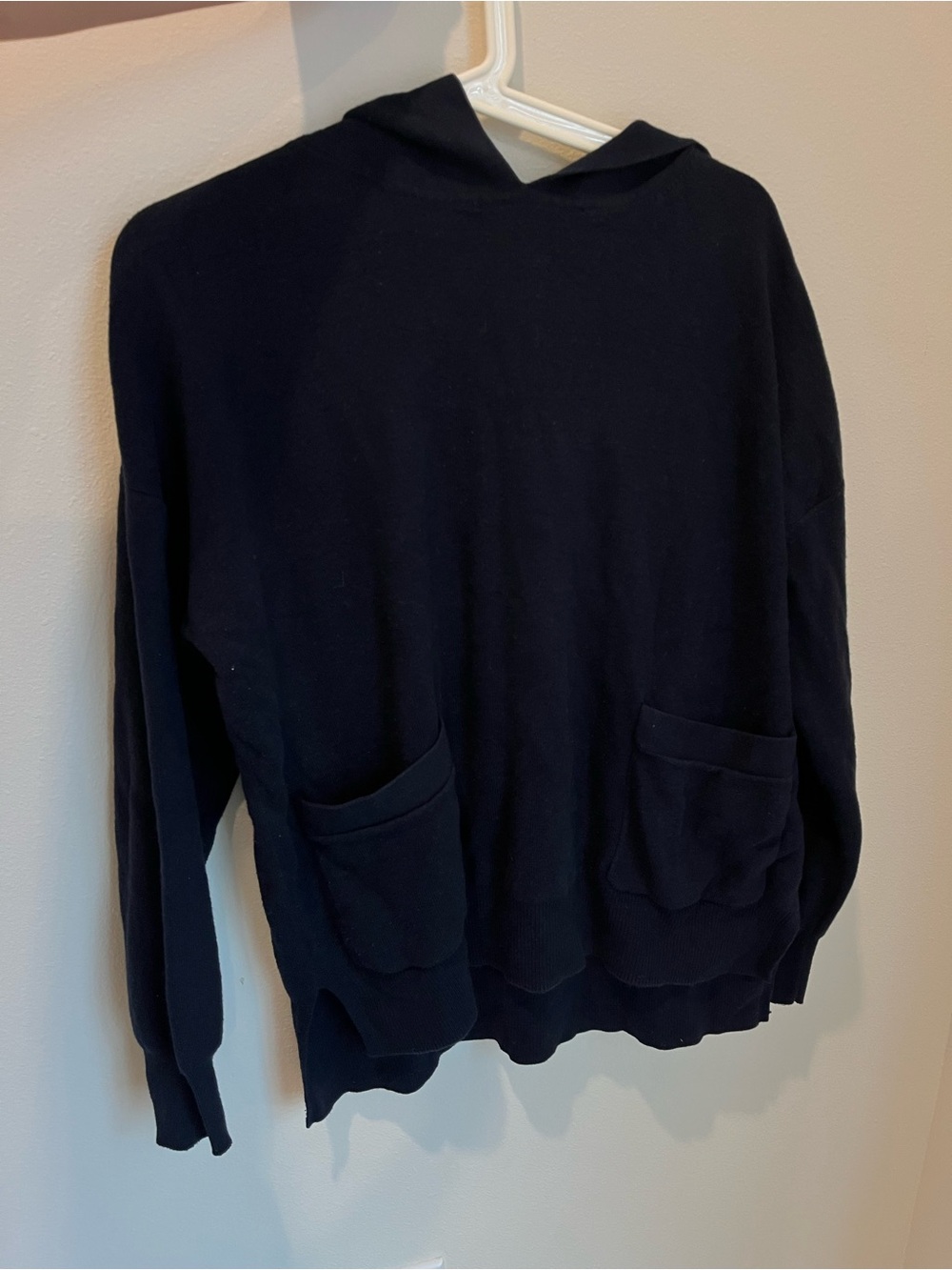 Banana Republic Women's Navy Pocket Crewneck Sweatshirt